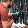 Key Mistakes to Avoid When Hiring a Fence Contractor