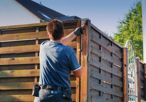 Key Considerations When Evaluating Fence Contractors