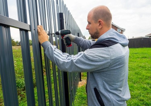 What to Know About Providing Materials for Your Fence Project